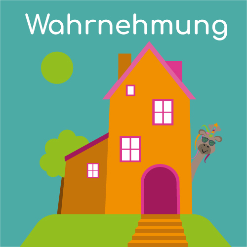 Orangsfarbenes Haus, hinter dem Elli mit Sonnenbrille hervorschaut